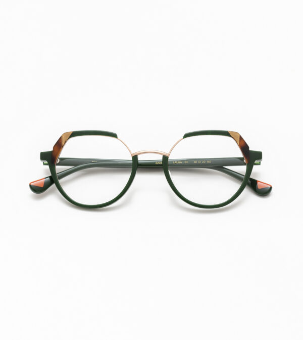 WOODYS OPTICAL - LAURA