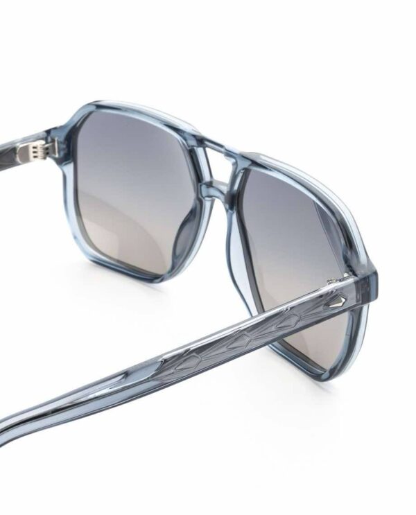 VISIONARIO - SPIKE 02 - Image 4